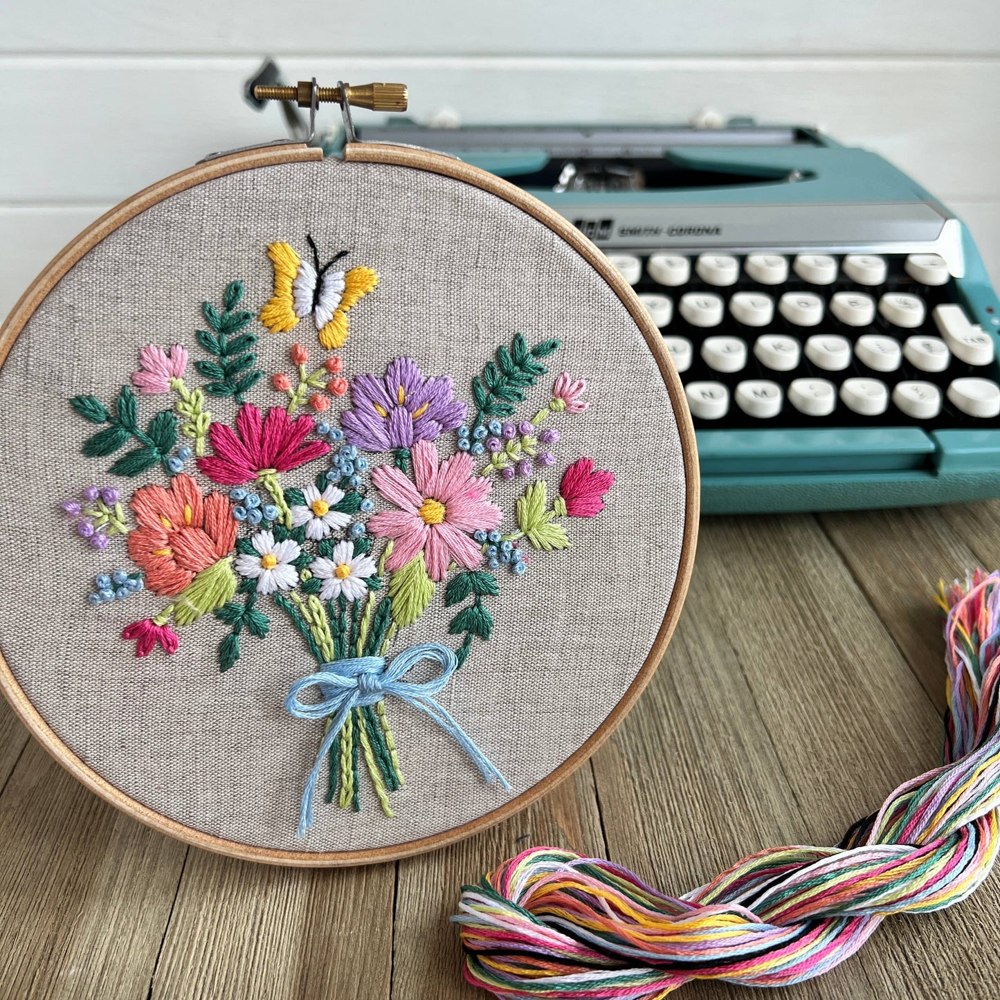 Flower Embroidery DIY Craft Kit